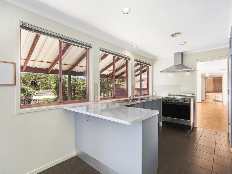 32 Emery Crescent, Queanbeyan NSW 2620