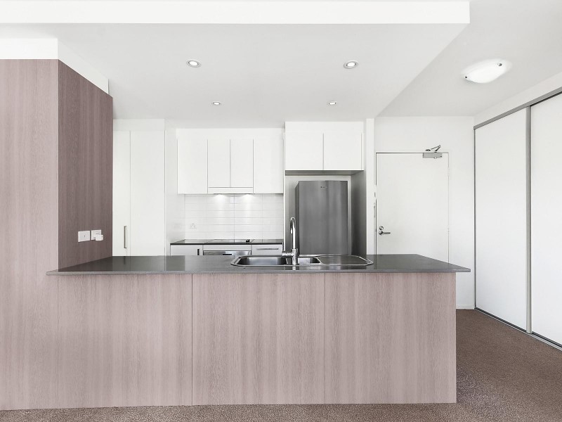 27/121 Easty Street, Phillip ACT 2606