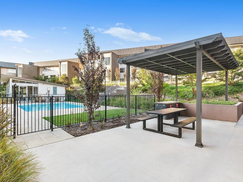 27/121 Easty Street, Phillip ACT 2606