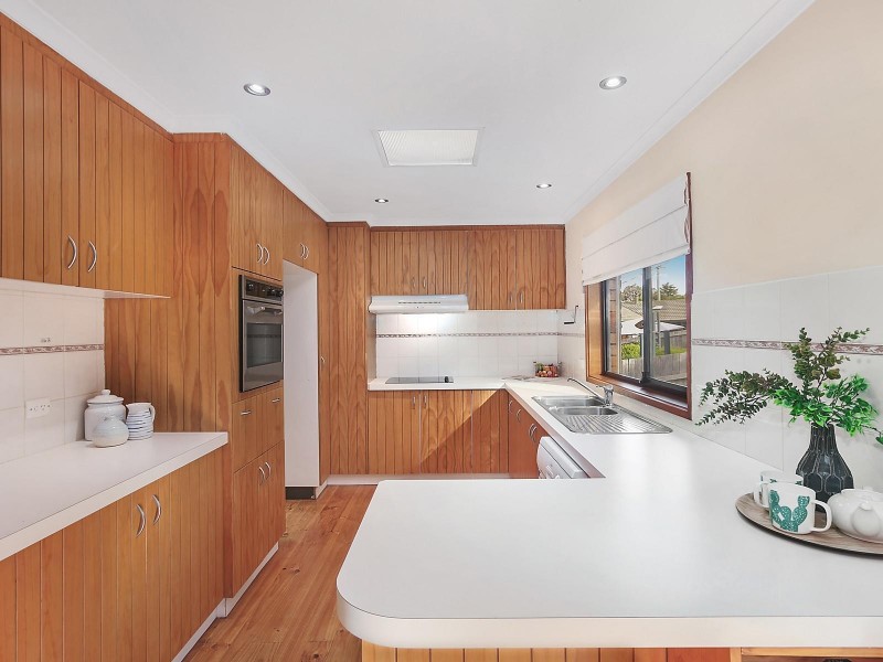7 Max Henry Crescent, Macarthur ACT 2904