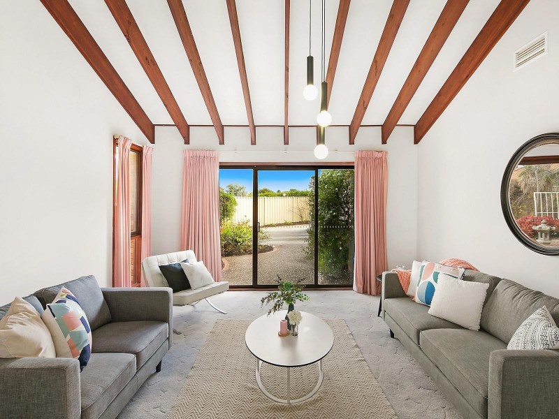 9 Hain Place, Gilmore ACT 2905
