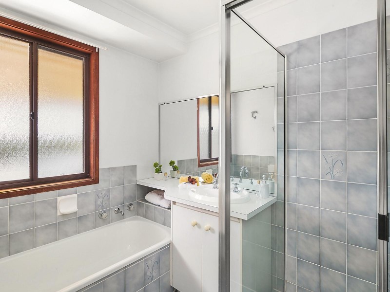 9 Hain Place, Gilmore ACT 2905