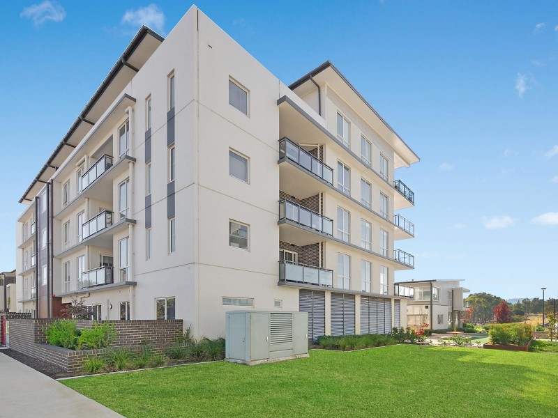 34/1 Limburg Way, Greenway ACT 2900