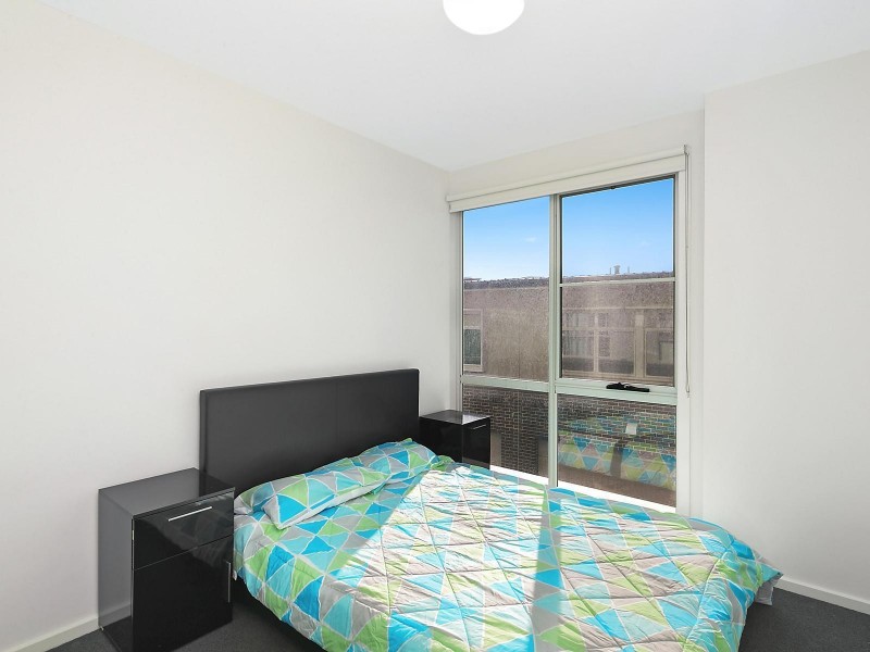 34/1 Limburg Way, Greenway ACT 2900