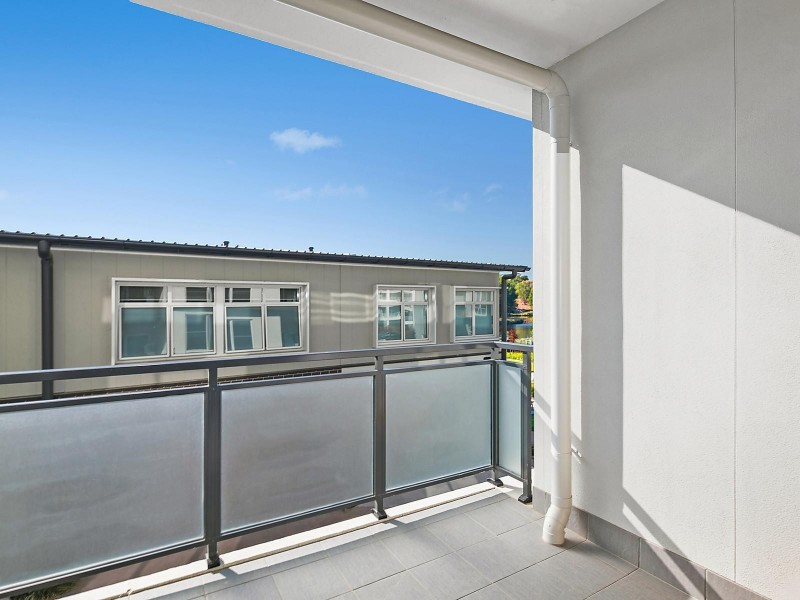 34/1 Limburg Way, Greenway ACT 2900