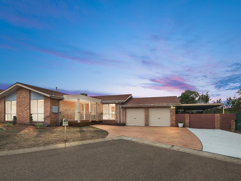 15 O’Hara Close, Gordon ACT 2906
