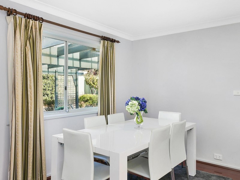 8 Verney Place, Gowrie ACT 2904