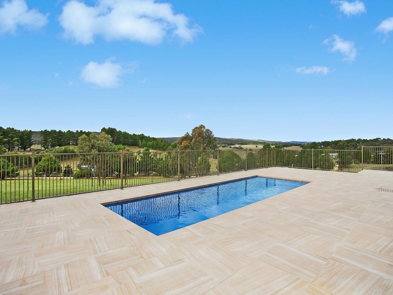 86 Wyoming Road, Bywong NSW 2621