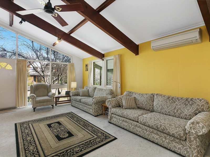 16 Prout Place, Weston ACT 2611