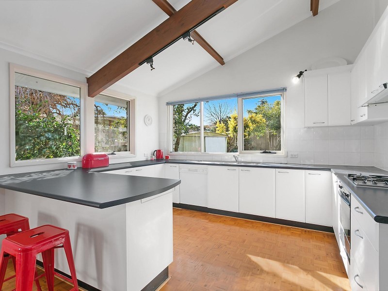 16 Prout Place, Weston ACT 2611