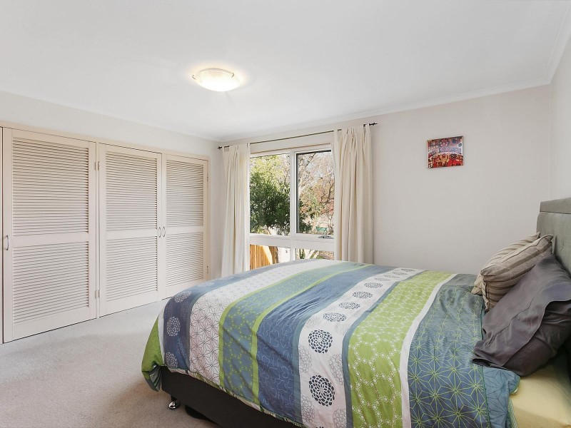 16 Prout Place, Weston ACT 2611