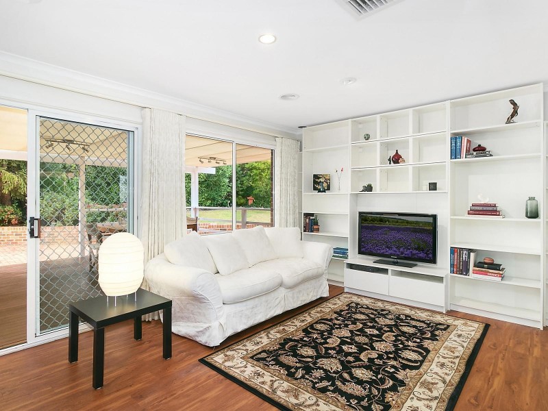 4 Christie Place, Gordon ACT 2906