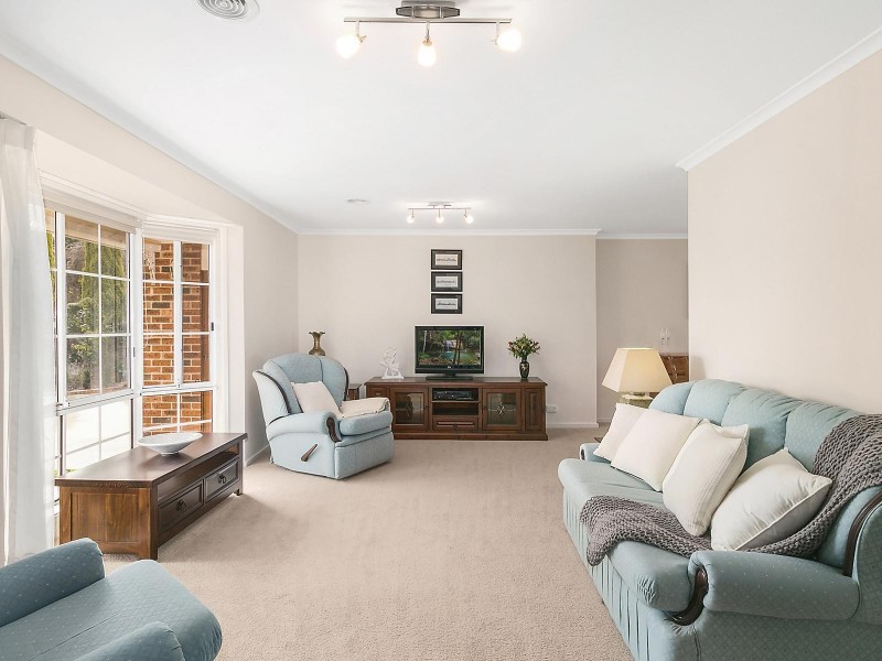 4 Christie Place, Gordon ACT 2906