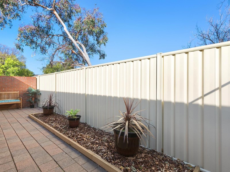2/21 Elm Way, Jerrabomberra NSW 2619