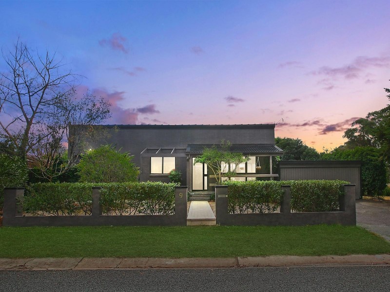 9 Aitken Circuit, Kambah ACT 2902