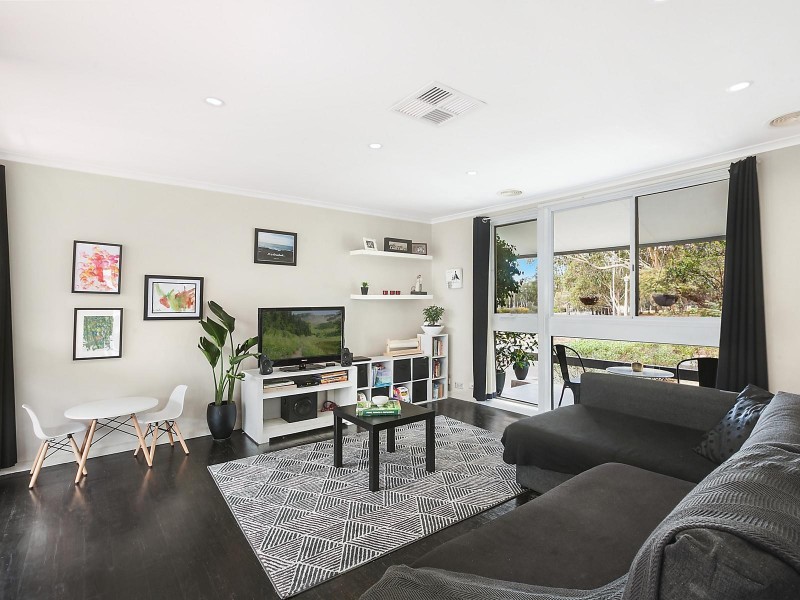 9 Aitken Circuit, Kambah ACT 2902