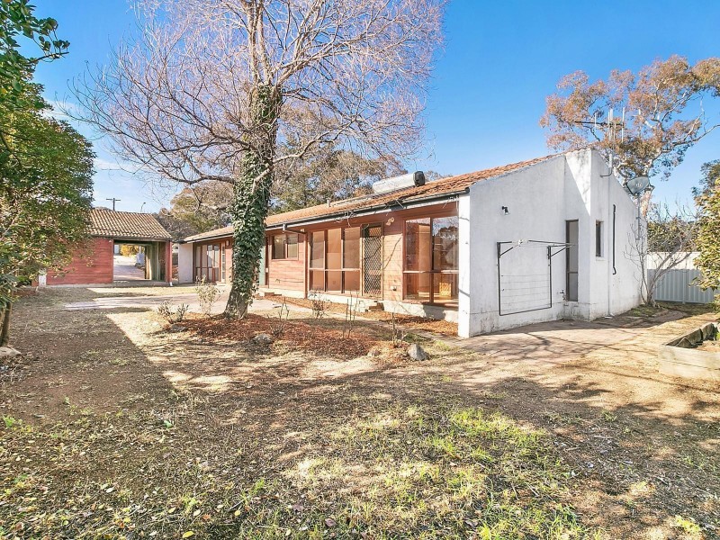 21 Mackie Crescent, Stirling ACT 2611