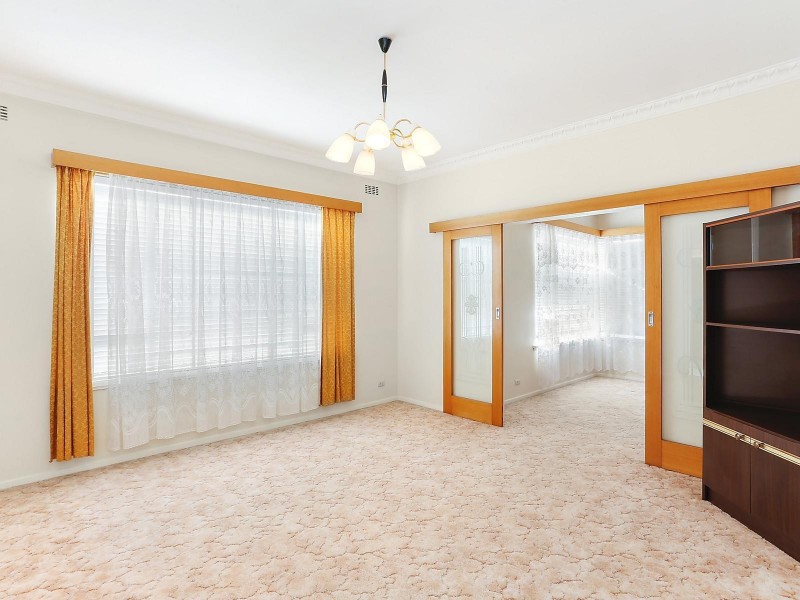 6 Blackall Avenue, Queanbeyan NSW 2620