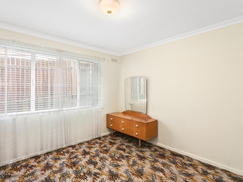 6 Blackall Avenue, Queanbeyan NSW 2620