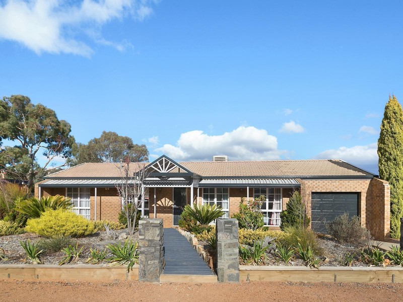 3 Johnstone Circuit, Calwell ACT 2905