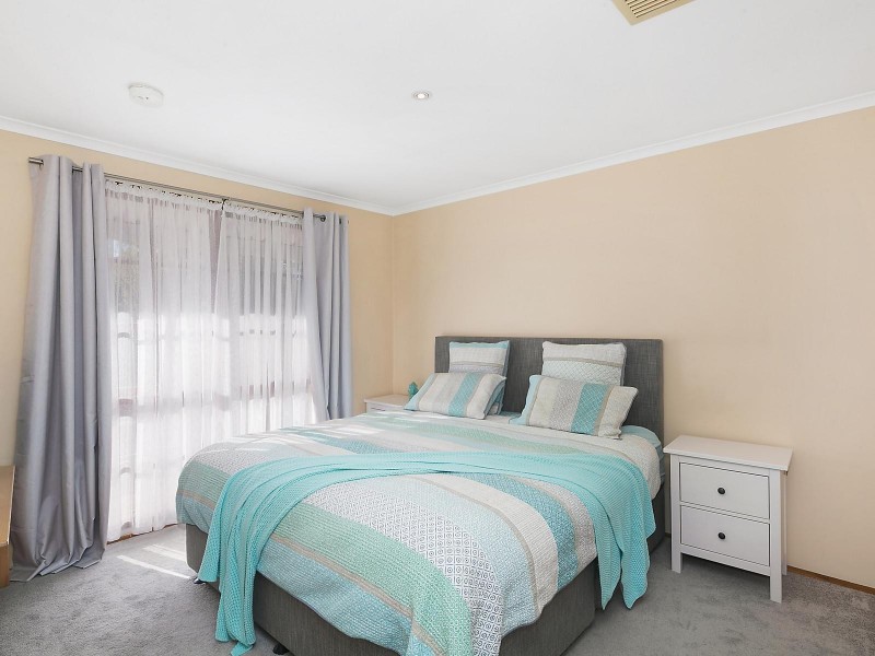 3 Johnstone Circuit, Calwell ACT 2905