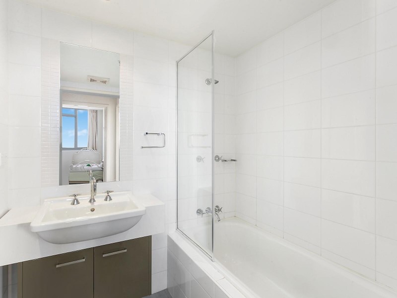 29/2 Edinburgh Avenue, City ACT 2601