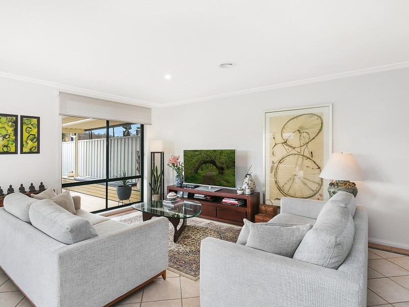 20A Bayside Court, Jerrabomberra NSW 2619