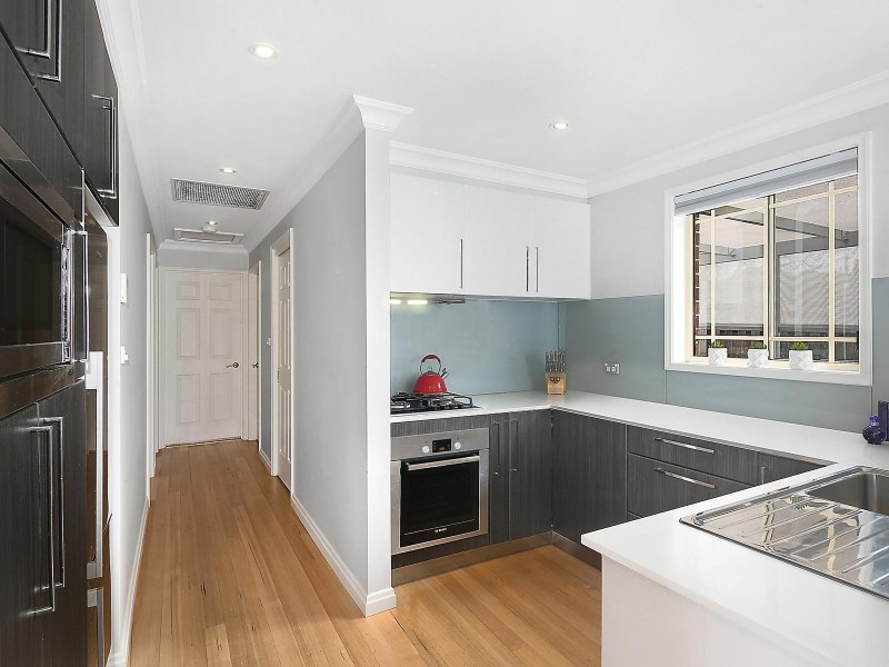 2/64 Thorpe Avenue, Queanbeyan NSW 2620