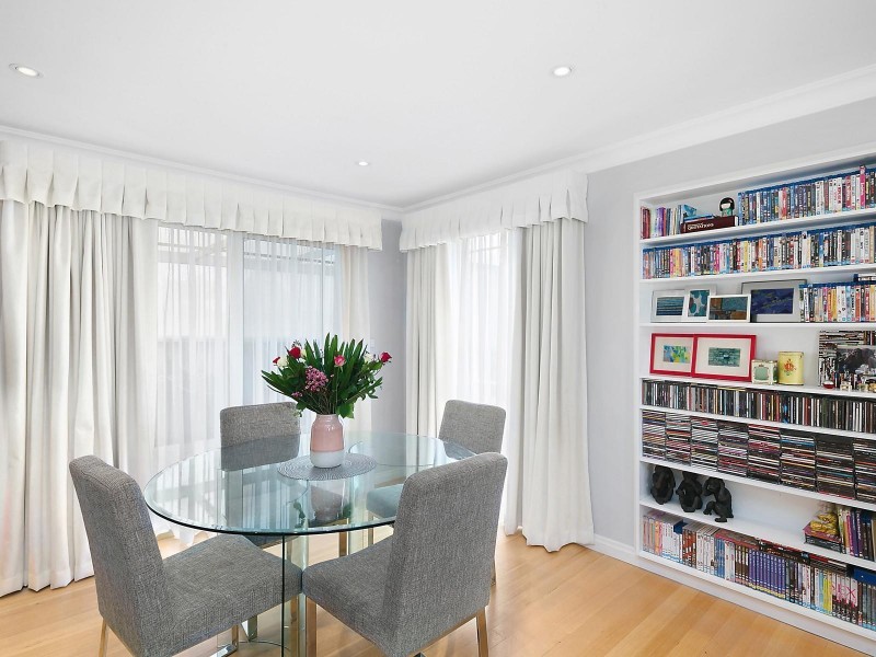 2/64 Thorpe Avenue, Queanbeyan NSW 2620