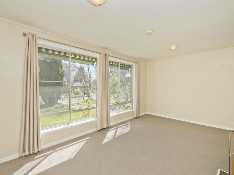 3 Mertz Place, Mawson ACT 2607