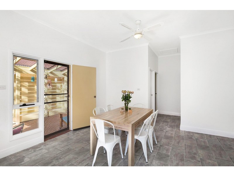 1/18 Surveyor Street, Queanbeyan NSW 2620