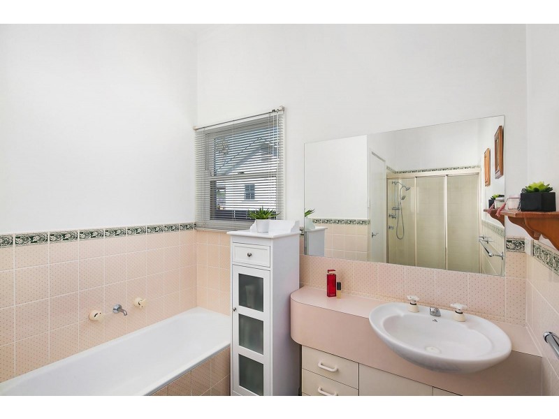 1/18 Surveyor Street, Queanbeyan NSW 2620