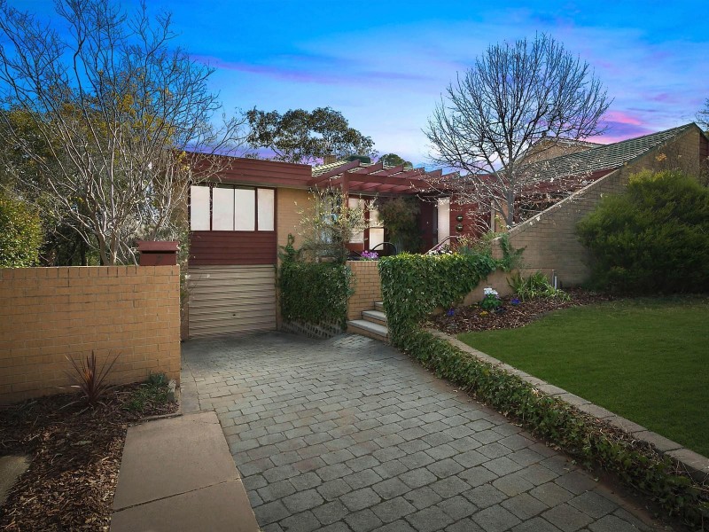 7 Yolla Place, Lyons ACT 2606