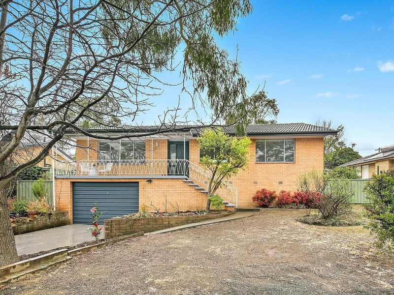 30 Hyndes Crescent, Holder ACT 2611