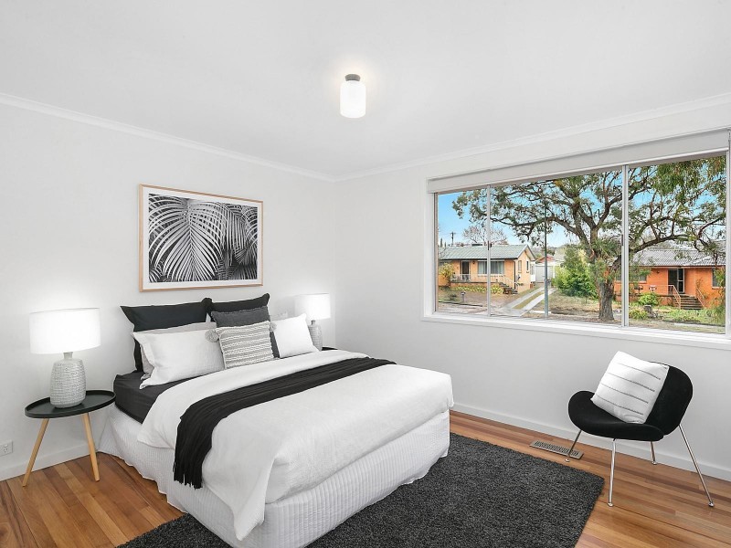 30 Hyndes Crescent, Holder ACT 2611