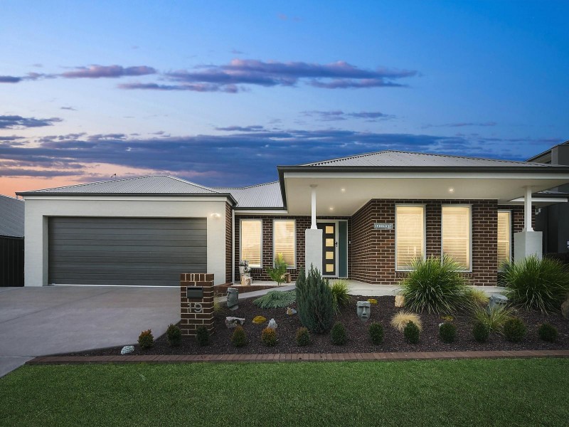 19 Dolly Street, Googong NSW 2620