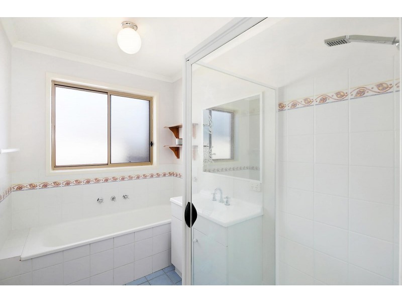 20 Hellmund Street, Queanbeyan NSW 2620