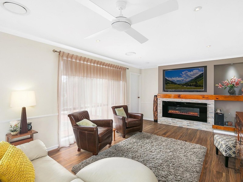 30 Max Henry Crescent, Macarthur ACT 2904