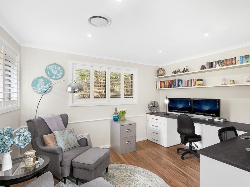 30 Max Henry Crescent, Macarthur ACT 2904