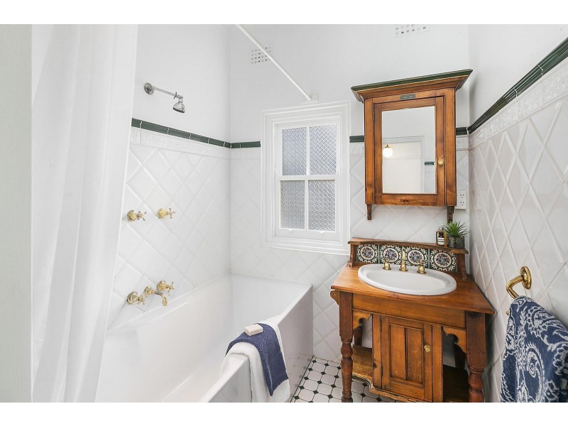 286 Crawford Street, Queanbeyan NSW 2620