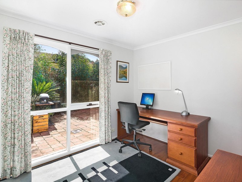 24 Wheatley Street, Gowrie ACT 2904