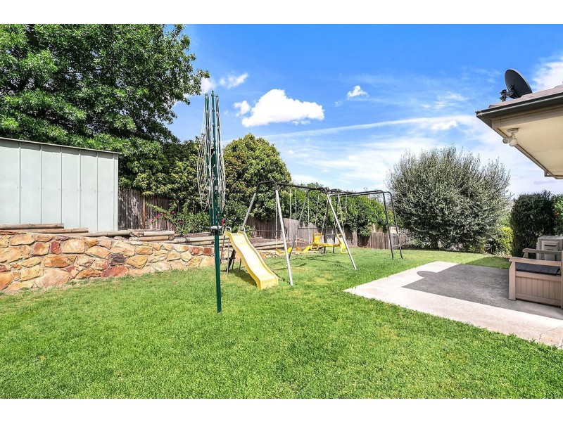 12 Woodhill Link, Jerrabomberra NSW 2619