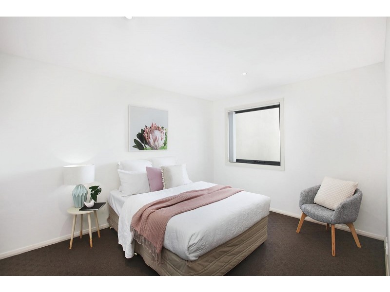 17/1 Cowlishaw Street, Greenway ACT 2900