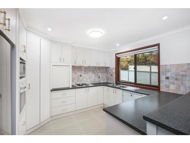 28 Max Henry Crescent, Macarthur ACT 2904