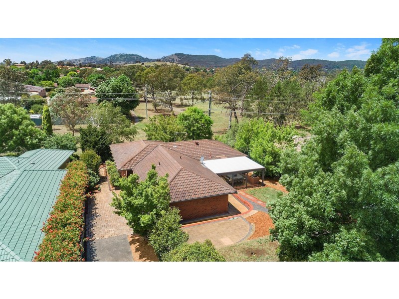 28 Max Henry Crescent, Macarthur ACT 2904