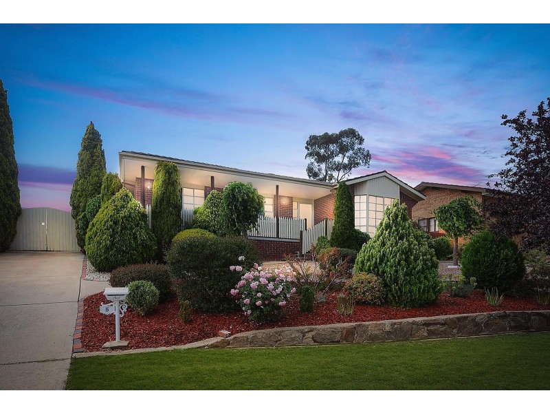 5 Caroline Place, Queanbeyan NSW 2620