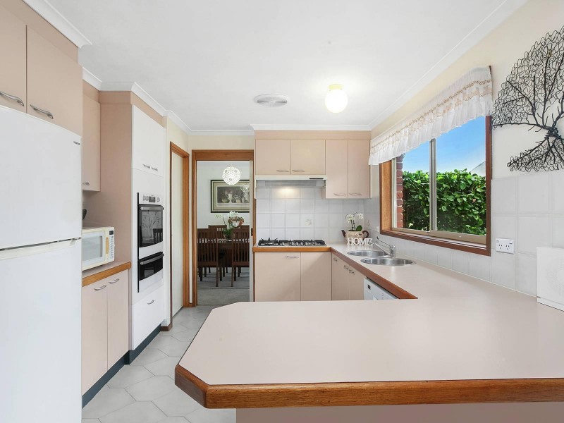 5 Caroline Place, Queanbeyan NSW 2620