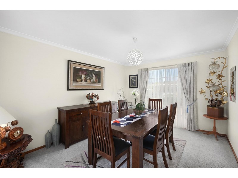 5 Caroline Place, Queanbeyan NSW 2620