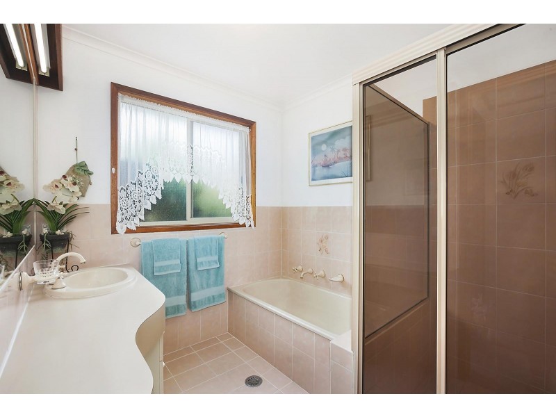 5 Caroline Place, Queanbeyan NSW 2620