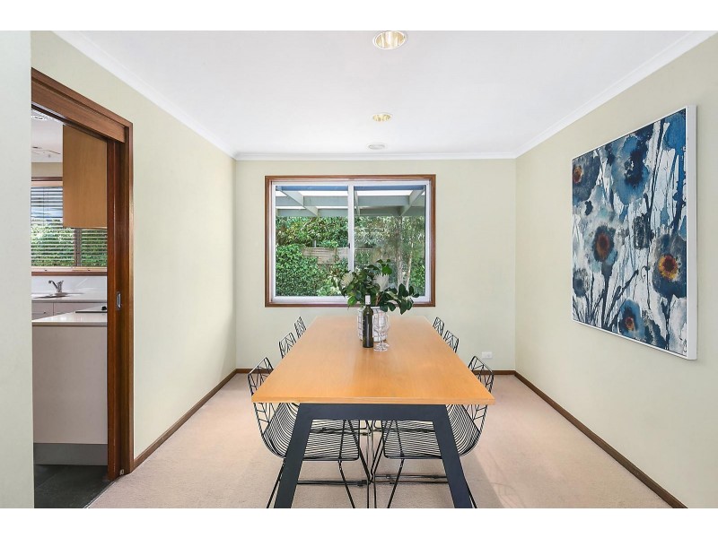 9 Ebsworth Close, Macarthur ACT 2904